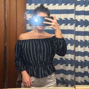 American eagle off the shoulder crop long sleeve shirt blouse